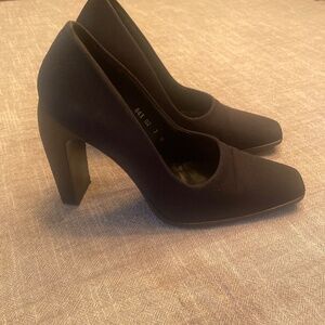 Charles David dress pumps